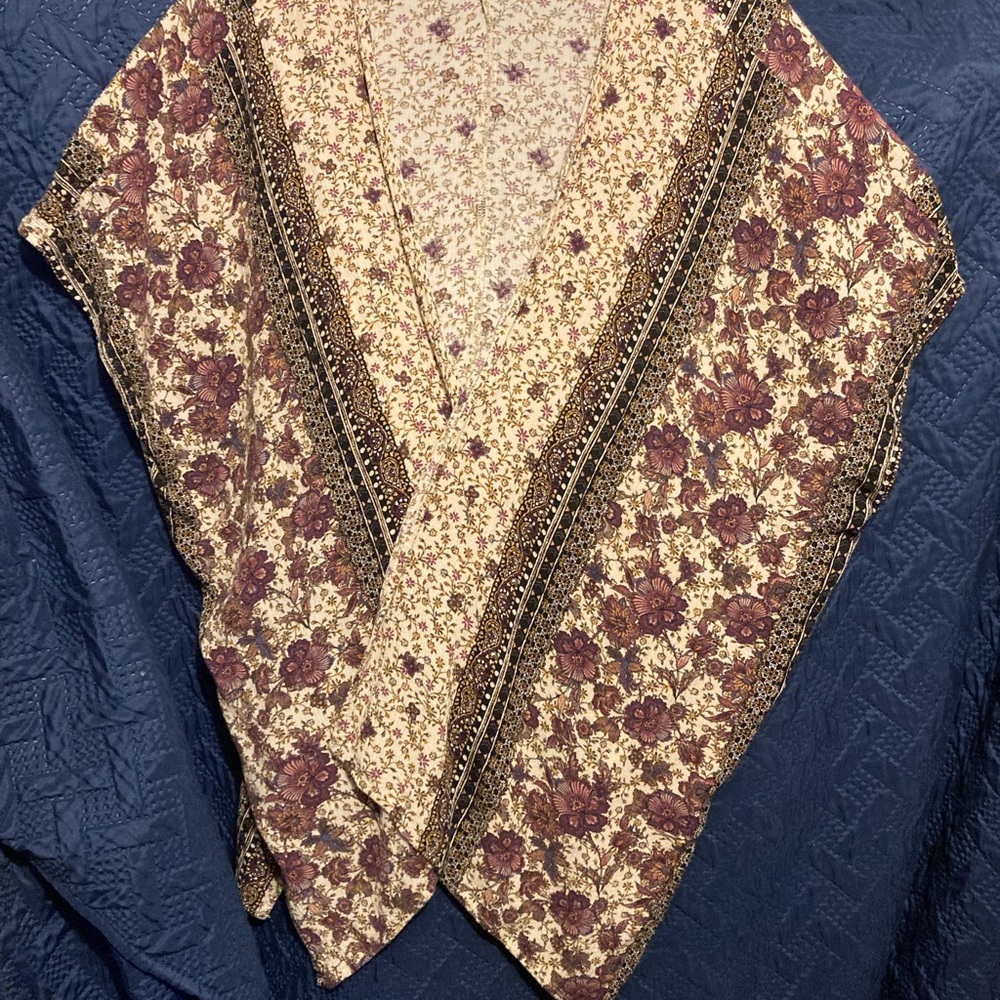 Altar’d State kimono